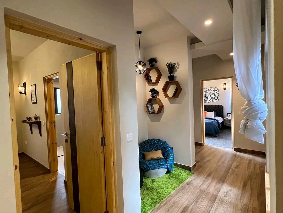3-Bedroom+DSQ Apartment