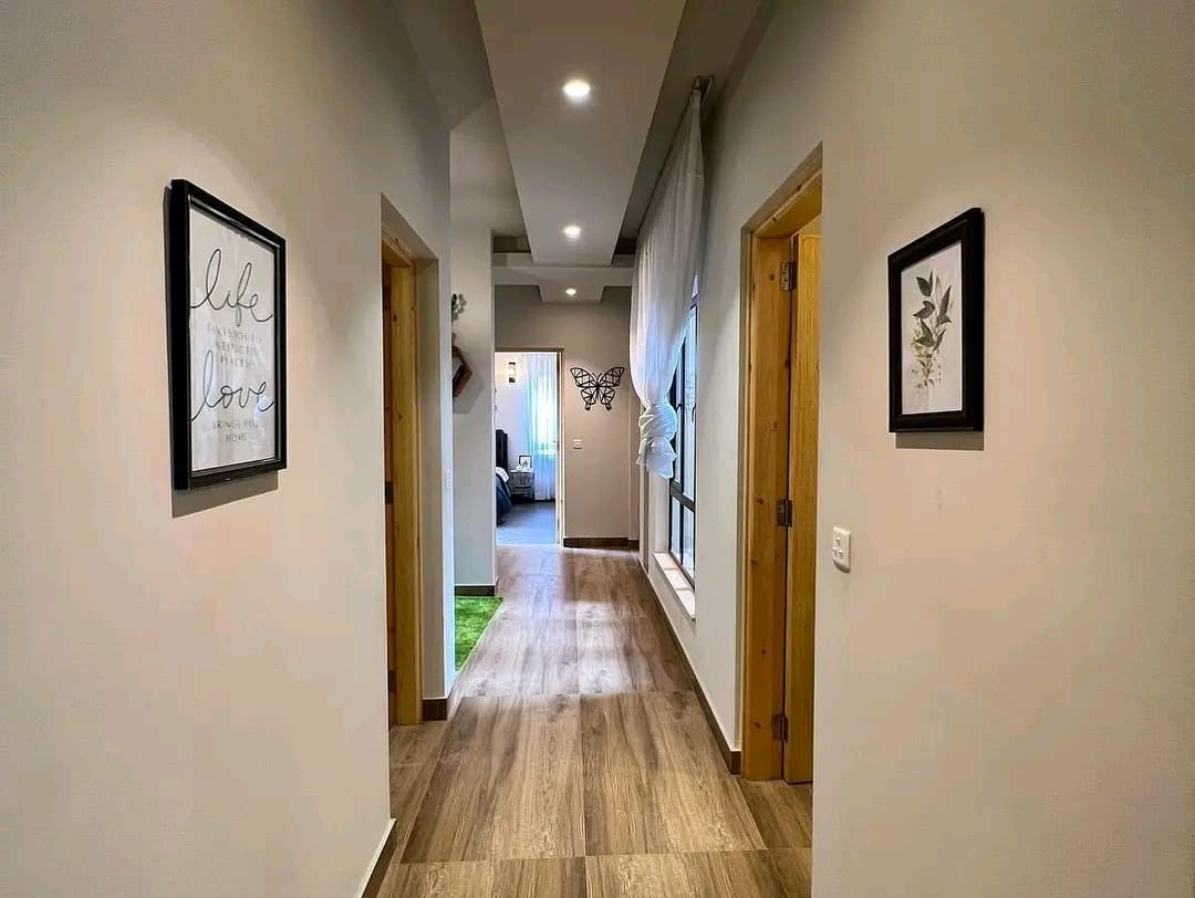 3-Bedroom+DSQ Apartment