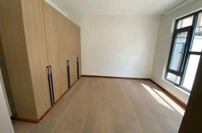 5-bedroom Townhouse+DSQ