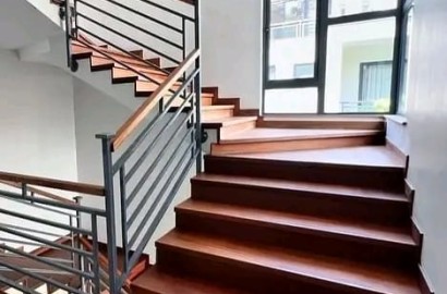 5-bedroom Townhouse+DSQ