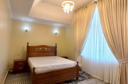 Exquisite 4-bedroom townhouse with SQ