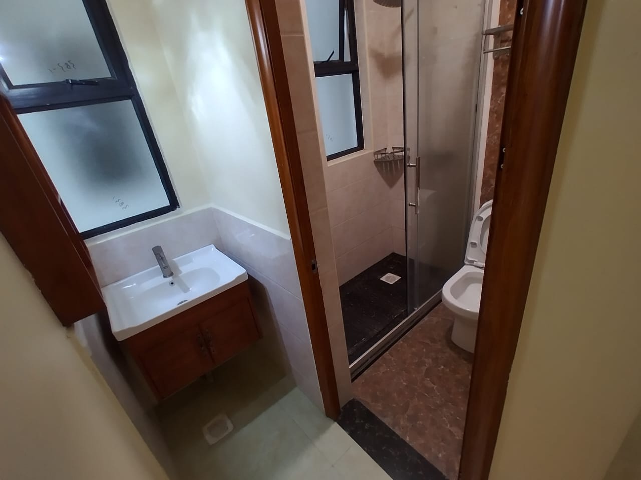 1-bedroom apartment with DSQ in Kilimani.