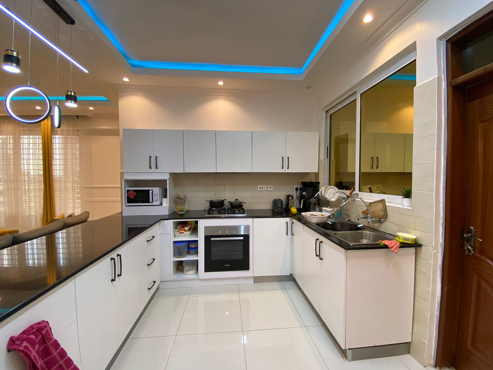 Elegant 4-Bedroom Apartment