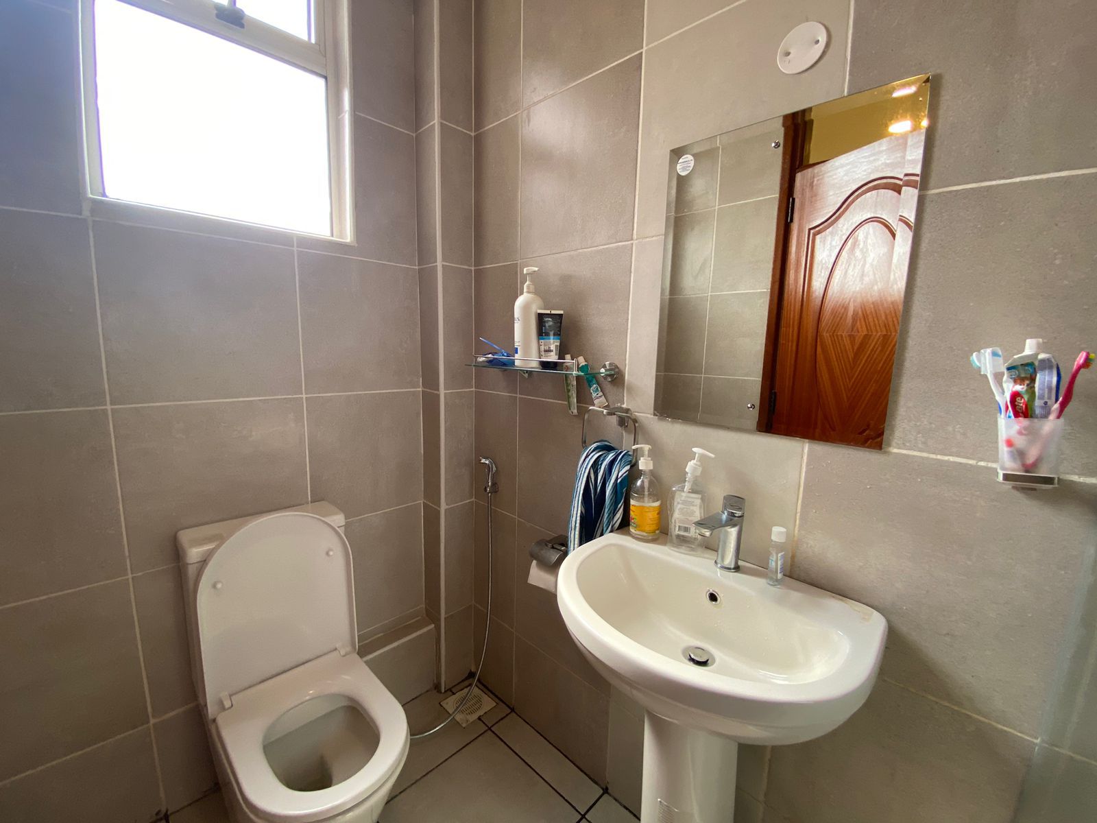 Elegant 4-Bedroom Apartment