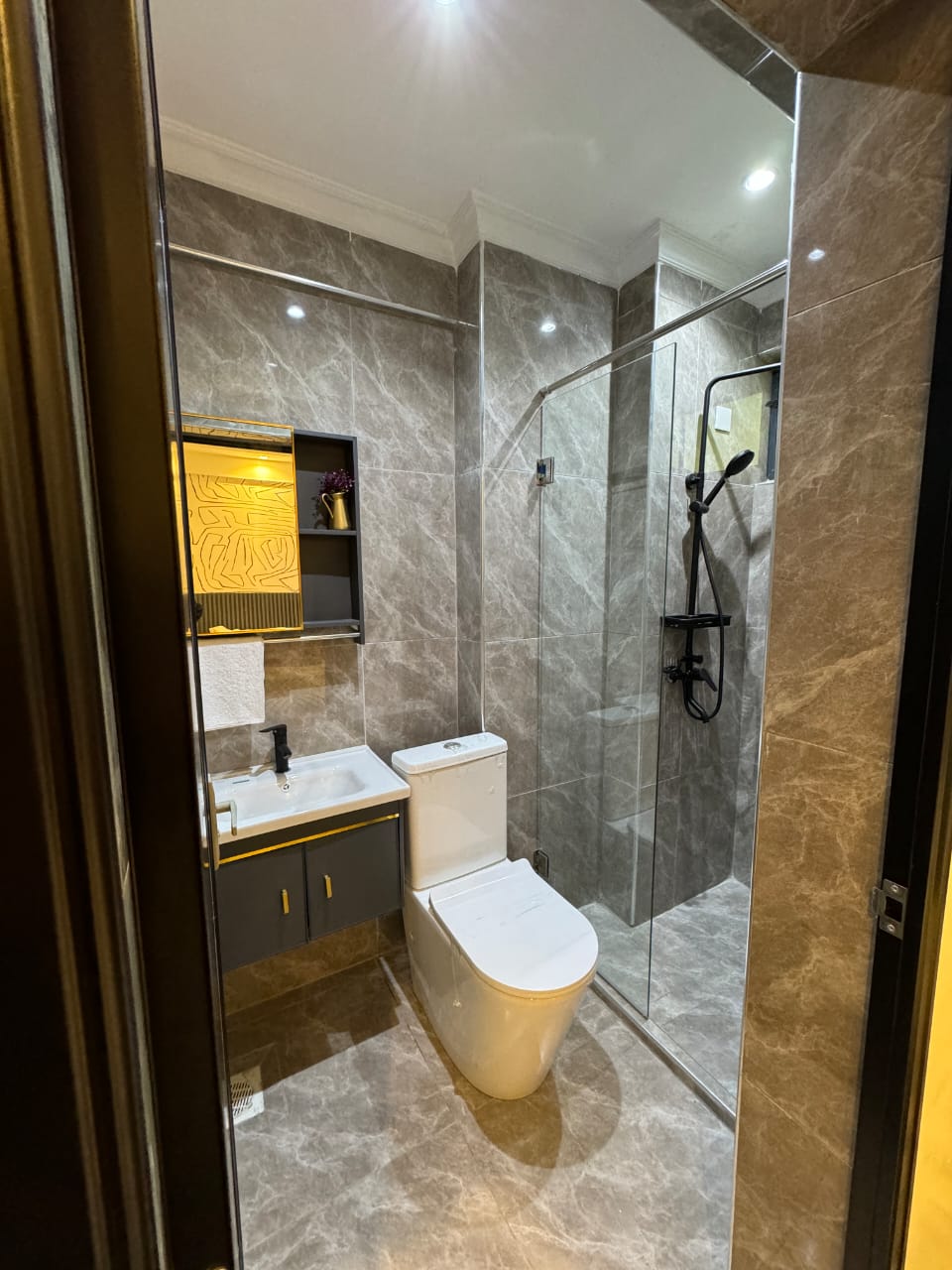 Charming 2-bedroom apartment in Loresho