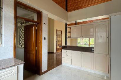 3-BEDROOM ALL-ENSUITE APARTMENT FOR RENT