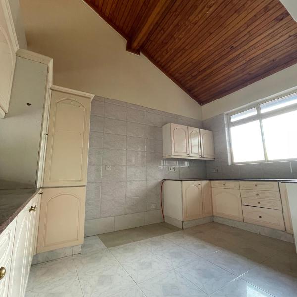 3-BEDROOM ALL-ENSUITE APARTMENT FOR RENT