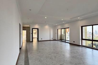NEWLY BUILT 3-BEDROOM APARTMENT + SQ