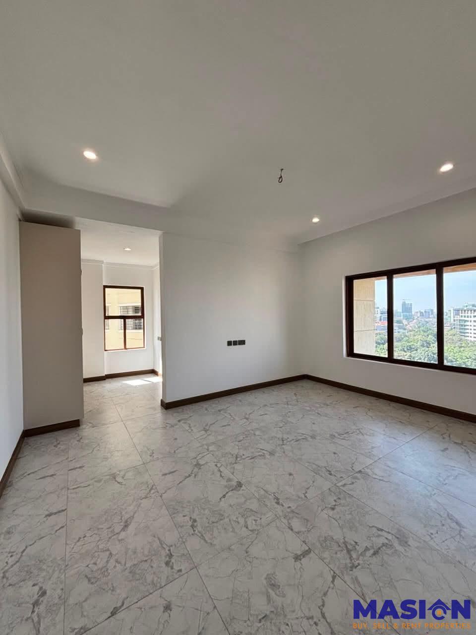 NEWLY BUILT 3-BEDROOM APARTMENT + SQ