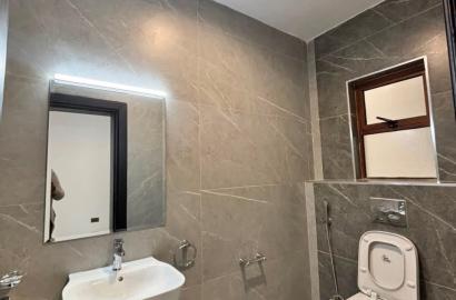 NEWLY BUILT 3-BEDROOM APARTMENT + SQ