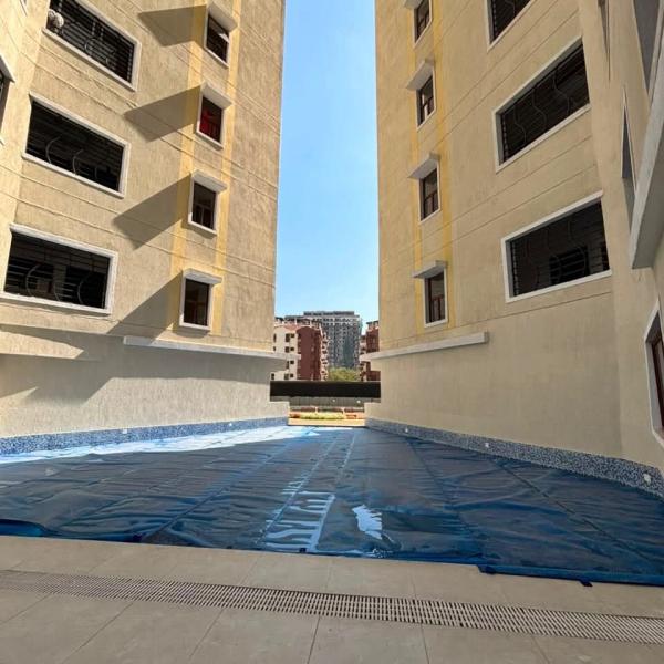 NEWLY BUILT 3-BEDROOM APARTMENT + SQ
