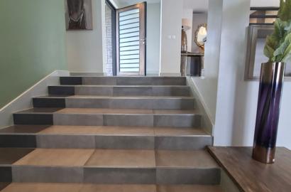 ELEGANT 4 -BEDROOM TOWNHOUSE - TILISI LIMURU.