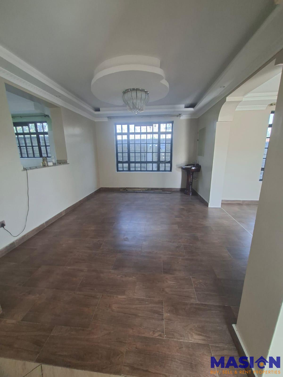 Spacious 4 bedroom mansionette