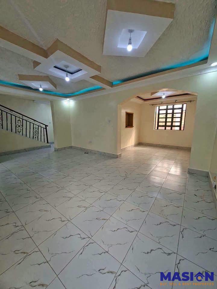 4 - BEDROOM MANSION