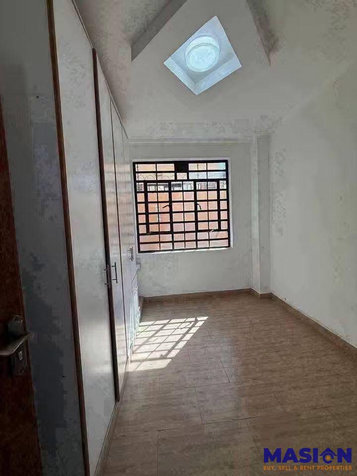 4 bedroom mansion - Ruiru