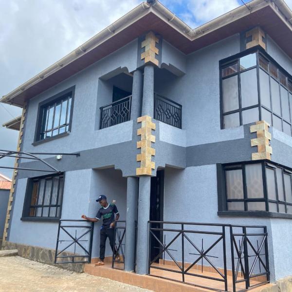 4 BEDROOM MANSIONETTE+DSQ
