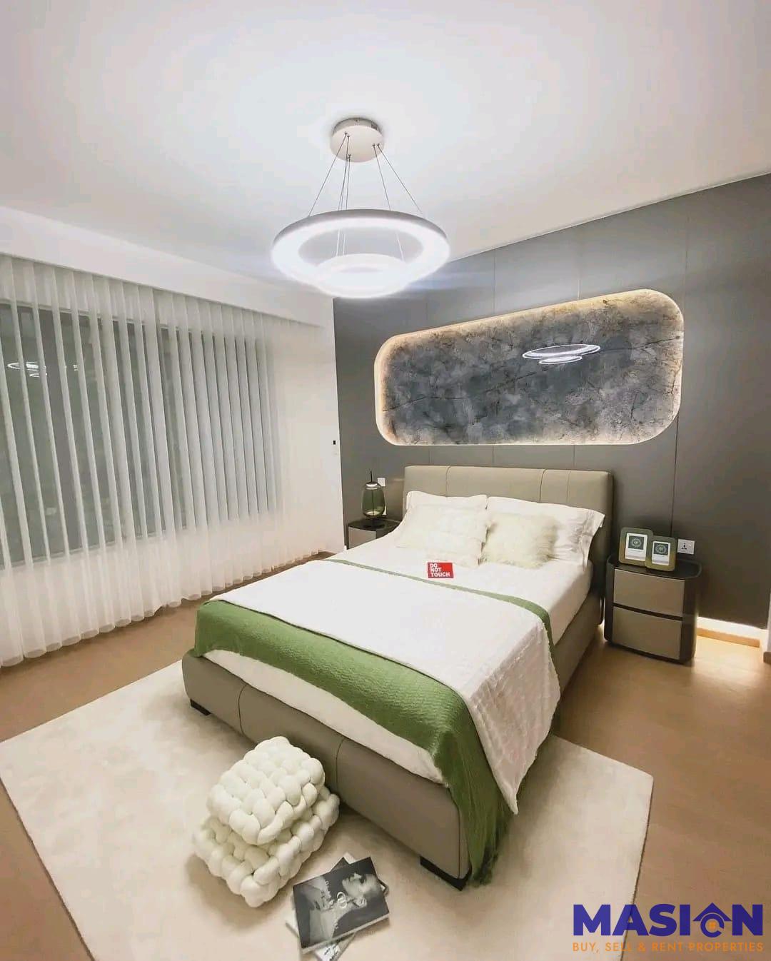 Luxurious 5-Bedroom Apartment