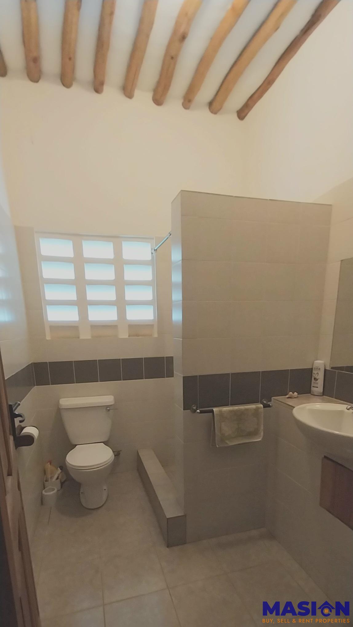 Charming 4-Bedroom Home with Cottage, Pool & Beach Access