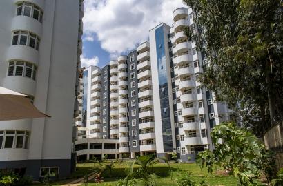 Luxury 3, 4 & 5 Bedroom Apartments